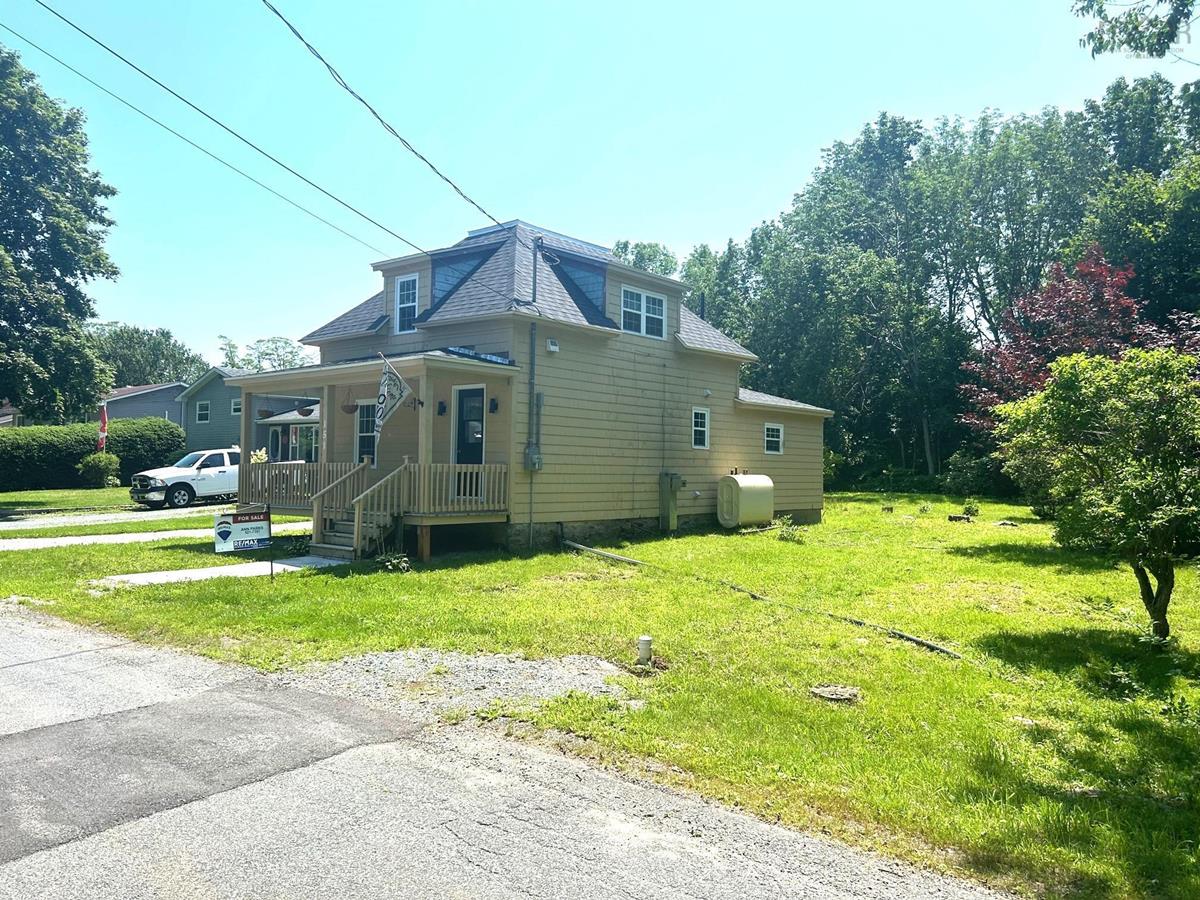 151 Queen Street, Liverpool, (MLS® 202308314) RE/MAX nova