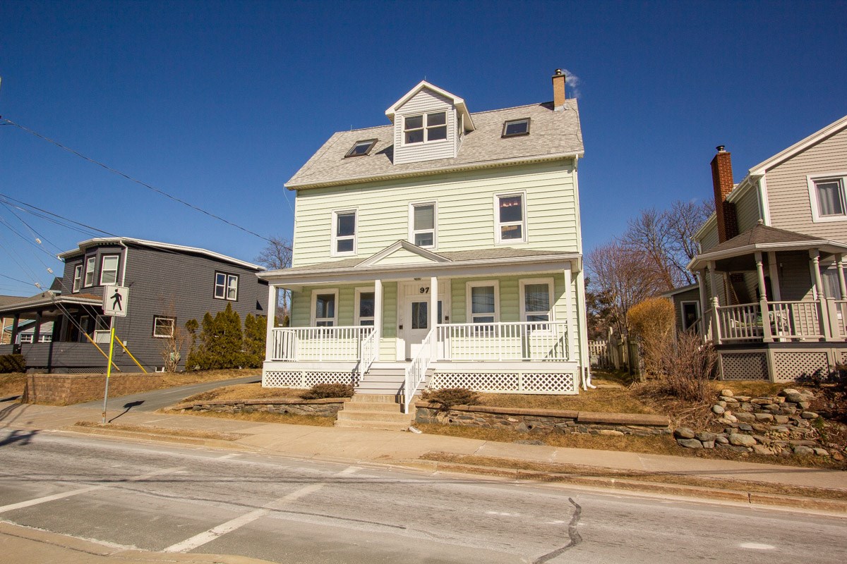 97 Prince Albert Road, Dartmouth, (MLS® 202105484) RE/MAX nova