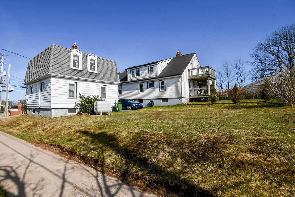 3494 Robie Street, Halifax, (MLS® 202108106) RE/MAX nova