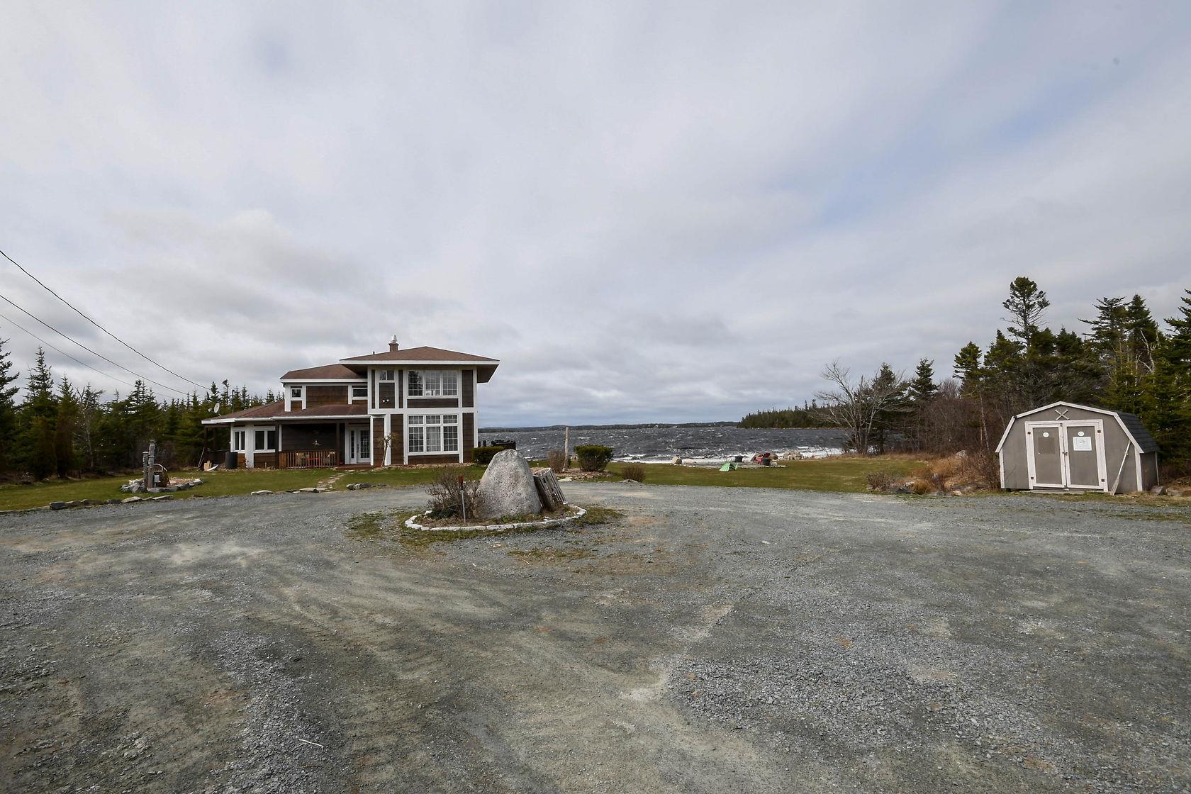 4987 207 Highway, Three Fathom Harbour, (MLS® 202108404) RE/MAX nova