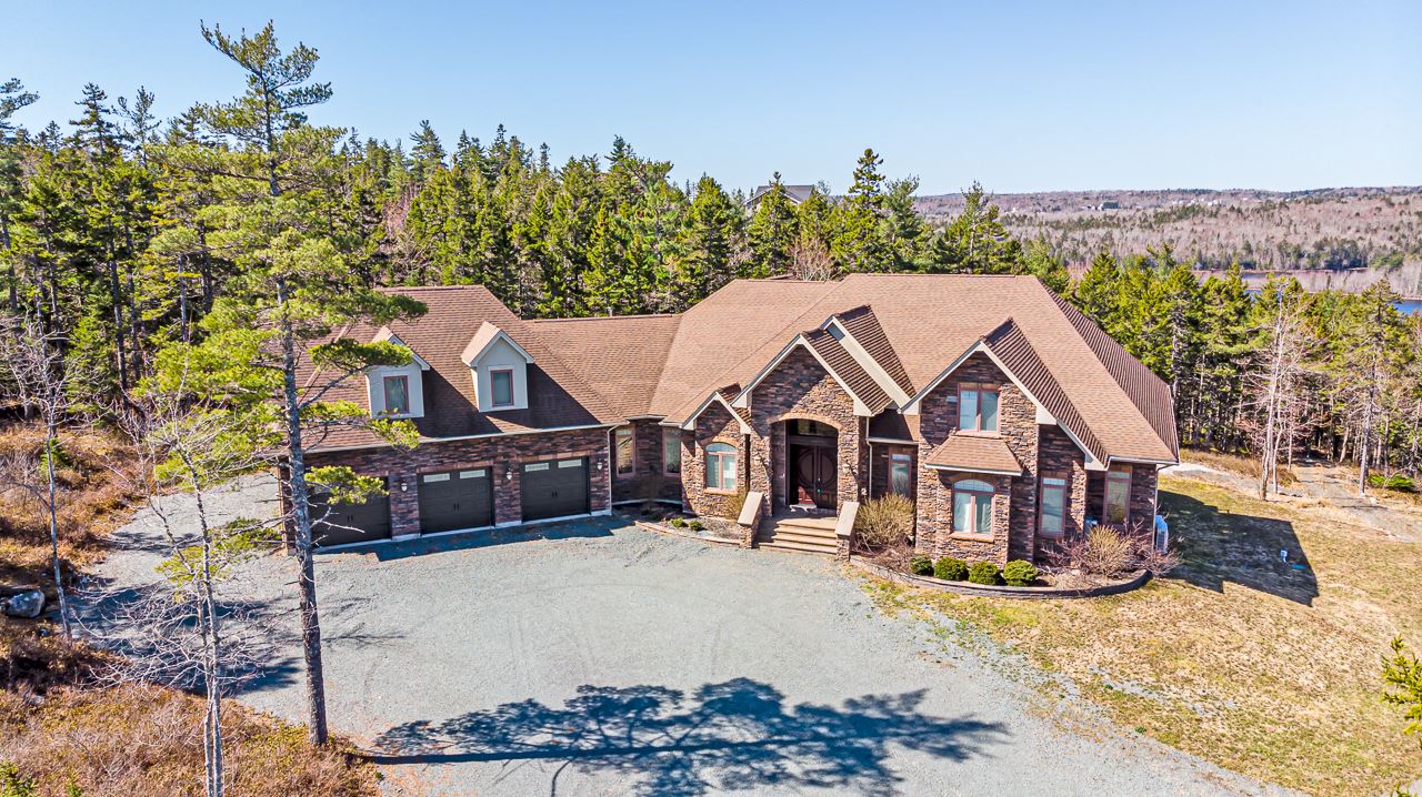 142 Piggott Avenue, Fall River, (MLS® 202108997) RE/MAX nova