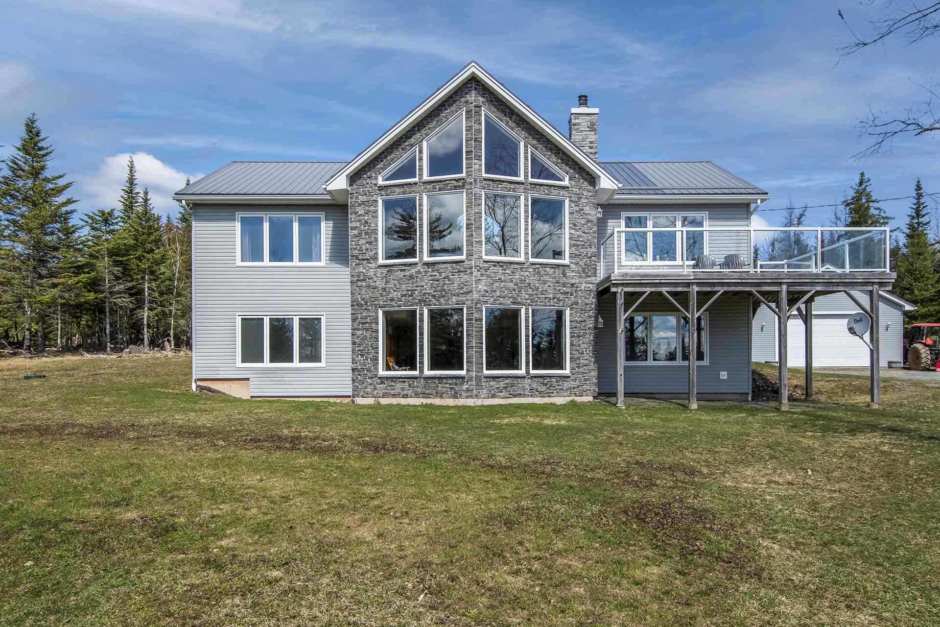 697 Renfrew Road, Nine Mile River, (MLS® 202110013) RE/MAX nova