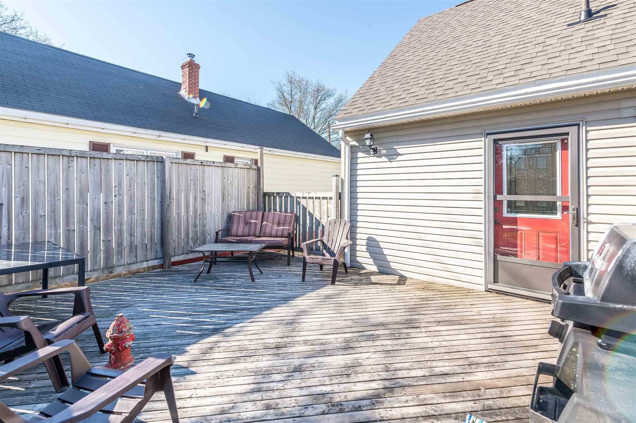 136 Victoria Road, Dartmouth, (MLS® 202110223) RE/MAX nova