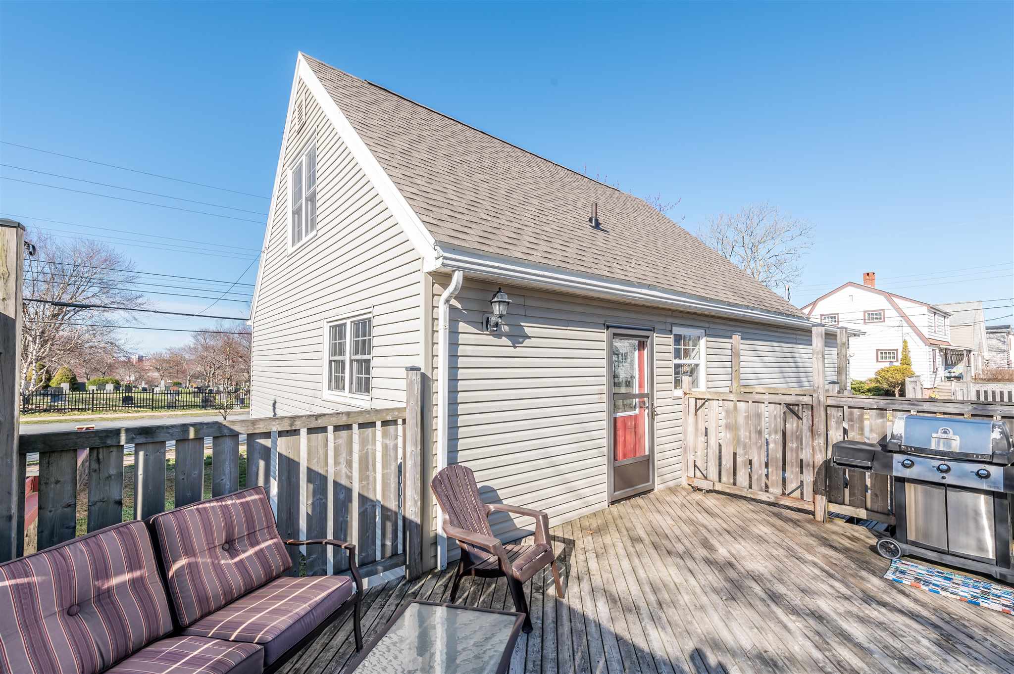 136 Victoria Road, Dartmouth, (MLS® 202110223) RE/MAX nova