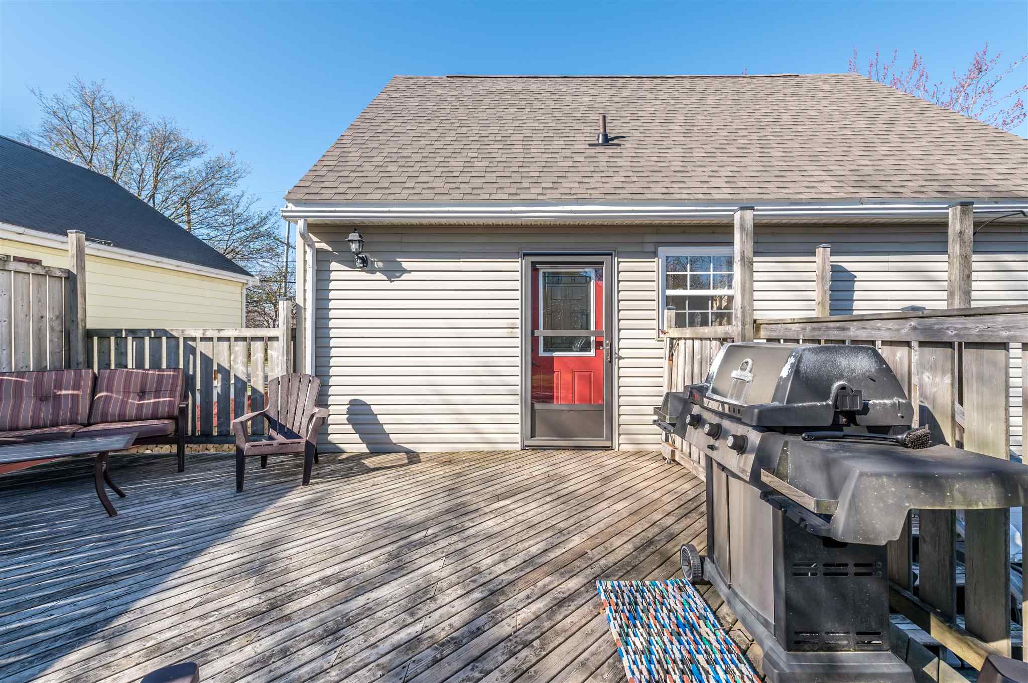 136 Victoria Road, Dartmouth, (MLS® 202110223) RE/MAX nova