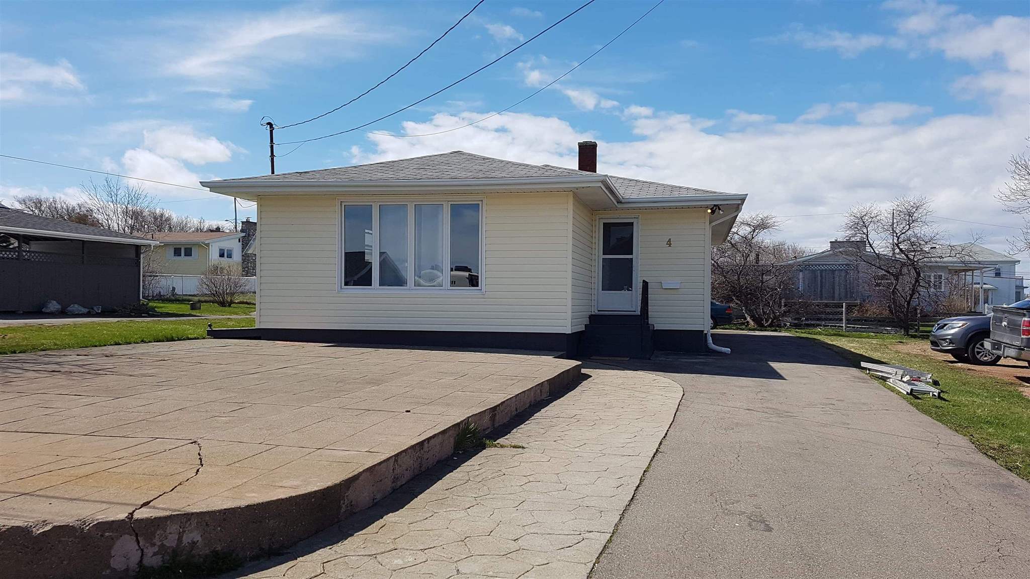 4 bathgate Street, Glace Bay, (MLS® 202110526) RE/MAX nova