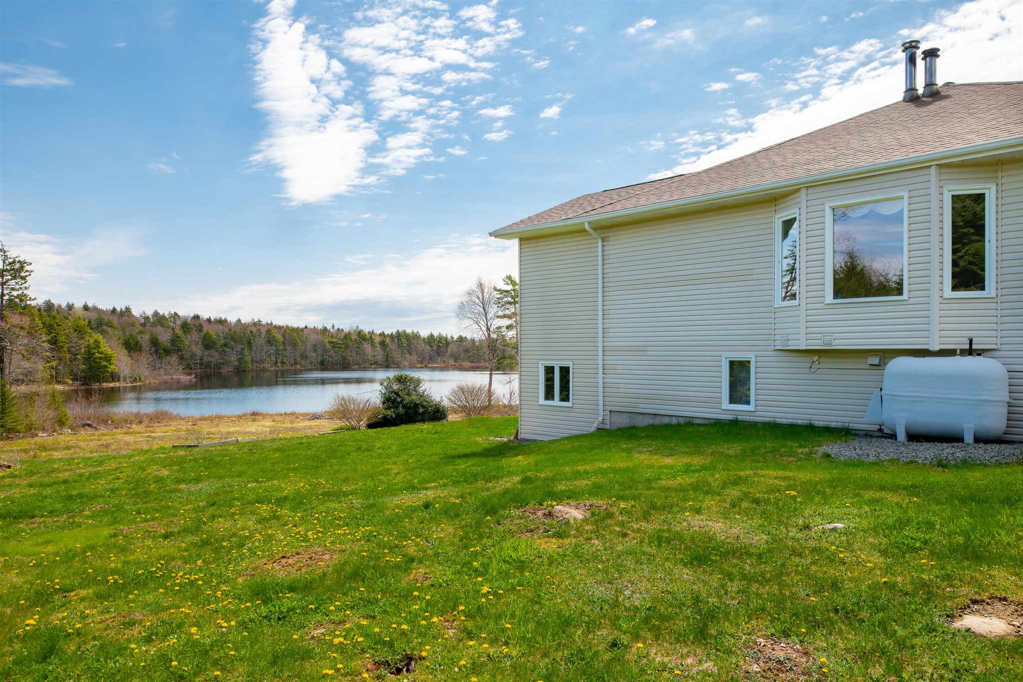 240 Evergreen Court, Hammonds Plains, (MLS® 202110840) RE/MAX nova