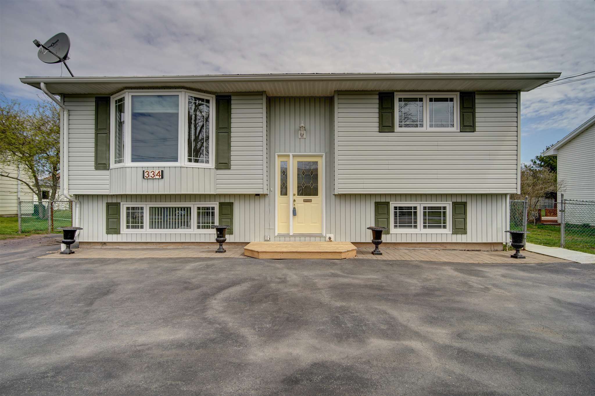 334 Astral Drive, Cole Harbour, (MLS® 202110938) RE/MAX nova