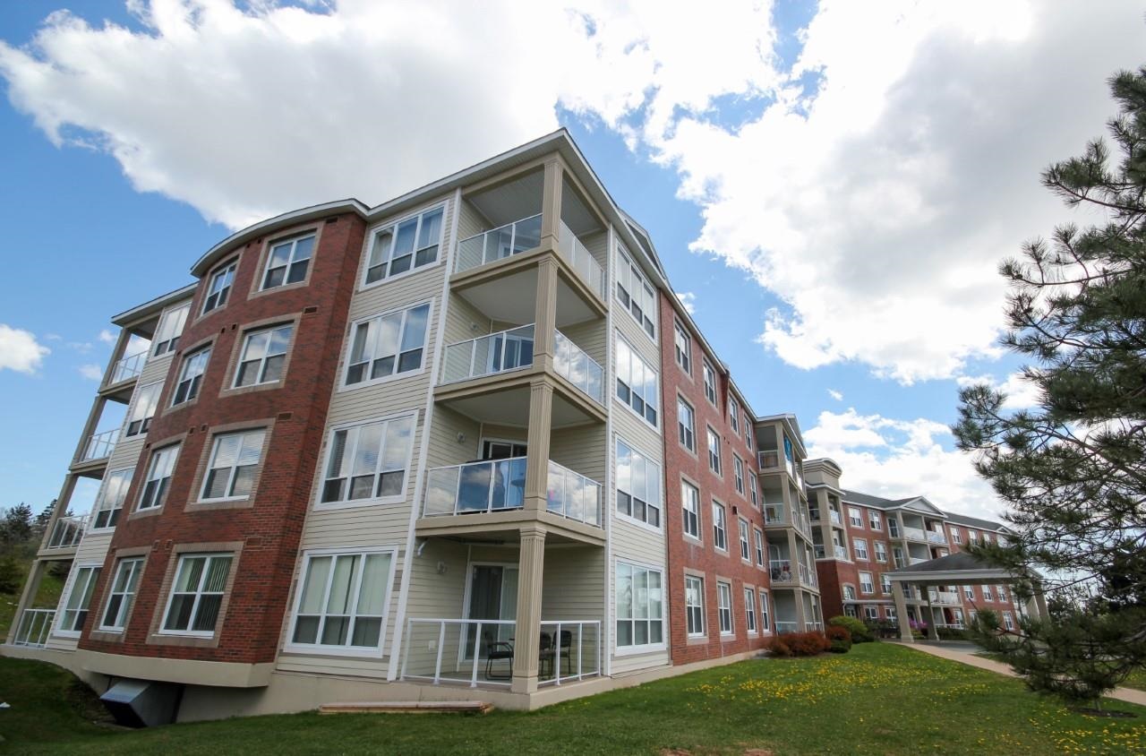 310 52 Whitehall Crescent, Dartmouth, (MLS® 202111855) RE/MAX nova