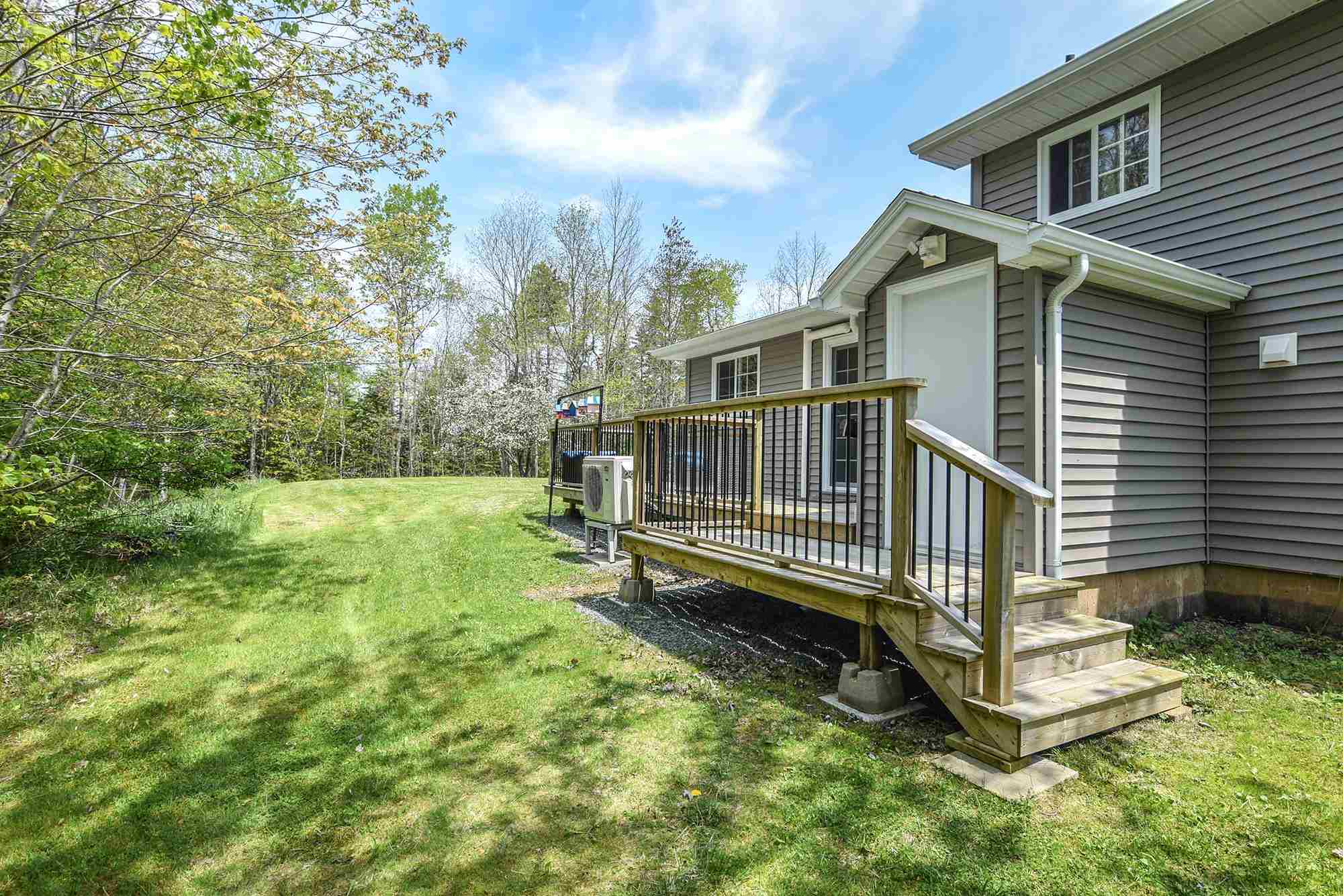 6189 Highway 2, Enfield, (MLS® 202113222) RE/MAX nova