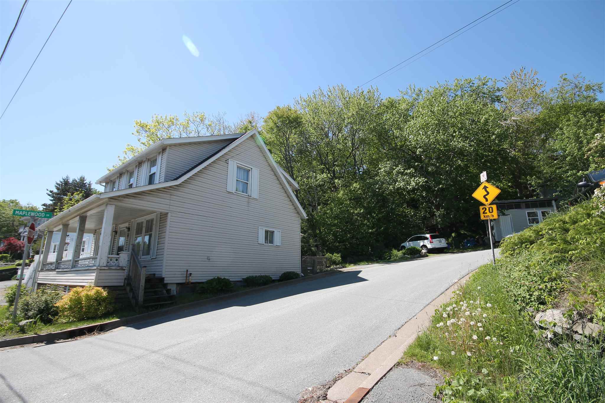 47 Herring Cove Road, Halifax, (MLS® 202113902) RE/MAX nova