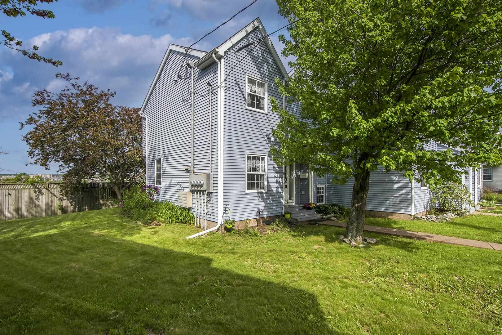 9 Collins Grove Court, Dartmouth, (MLS® 202114014) RE/MAX nova