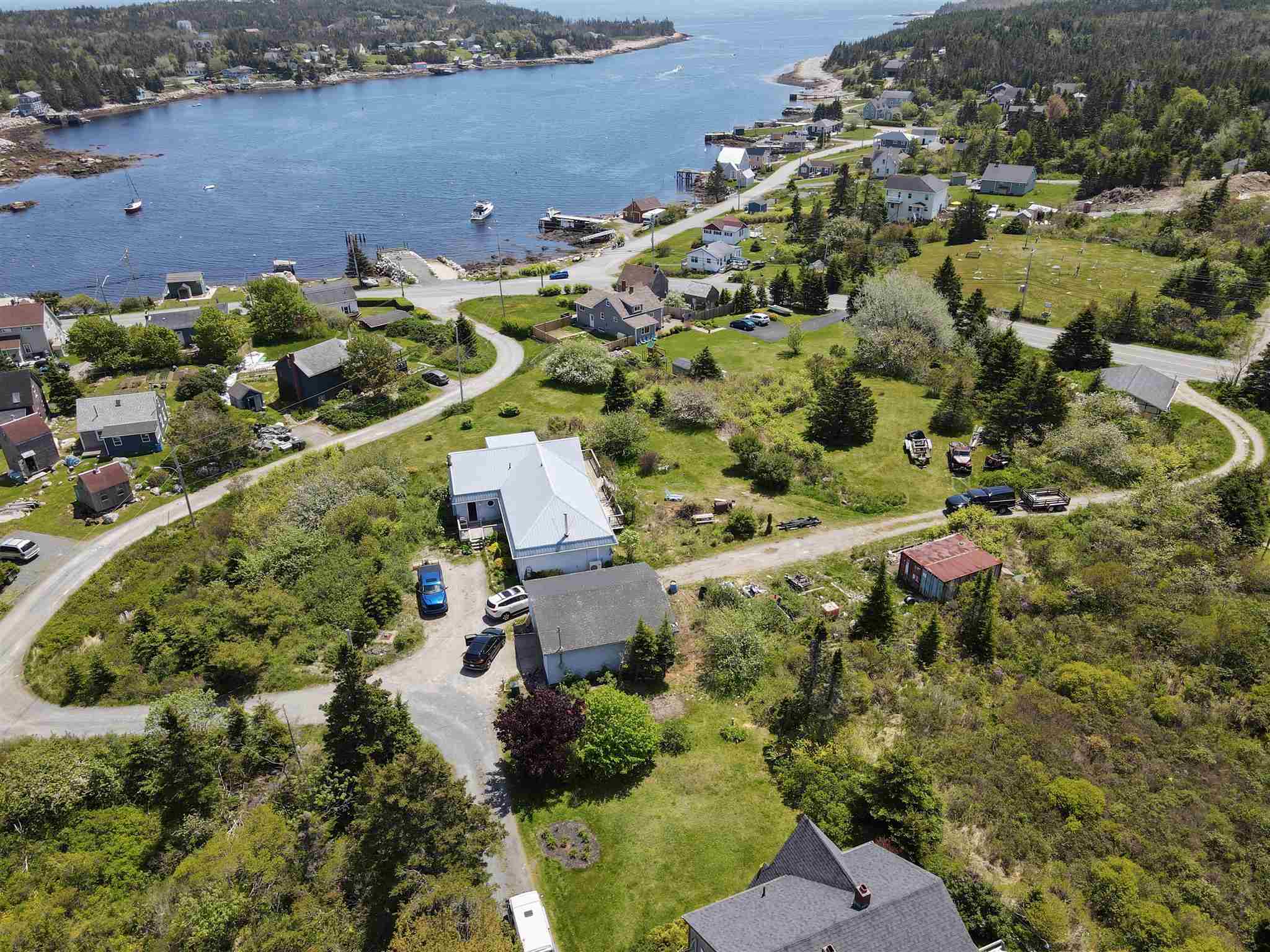 14 School Road, Ketch Harbour, (MLS® 202114484) RE/MAX nova