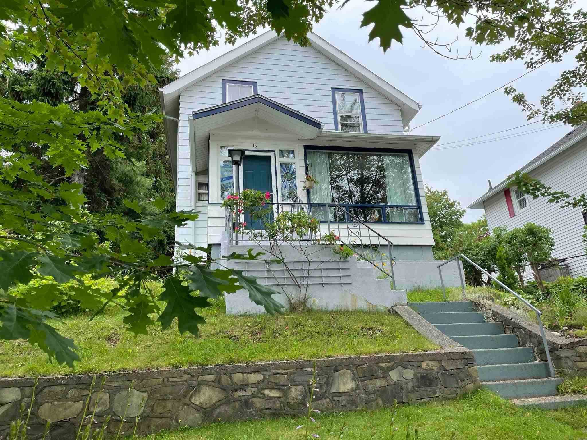 287 Portland St, Dartmouth, Nova Scotia RE/MAX nova
