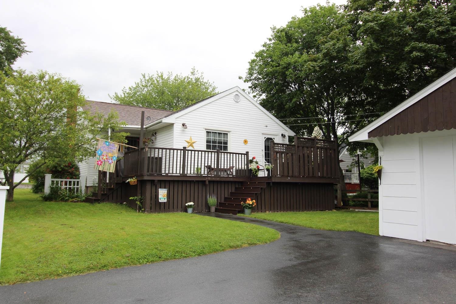 380 ROBIE Street, Truro, (MLS® 202118413) RE/MAX nova