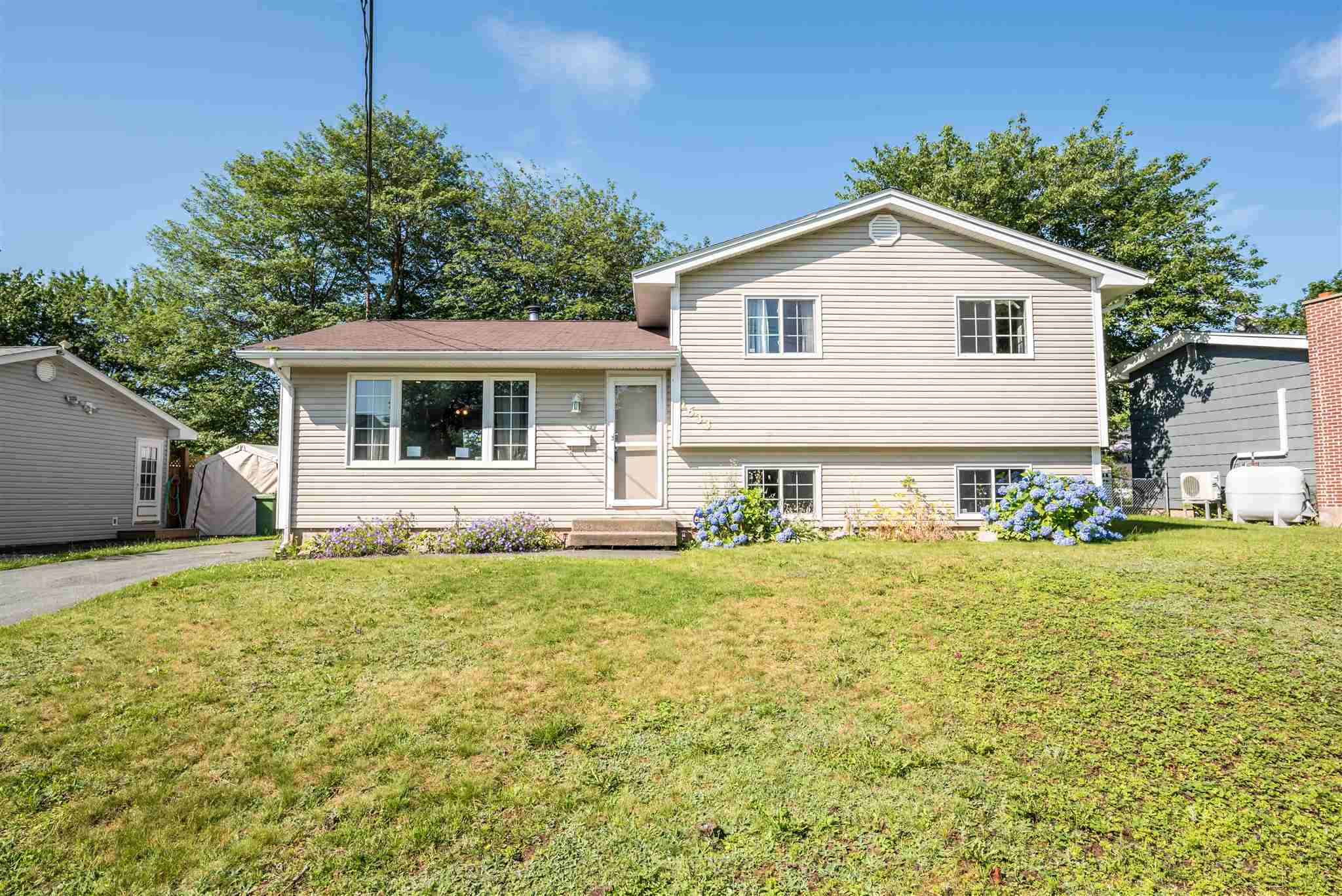 1633 Riverside Drive, Lower Sackville, (MLS® 202119225) RE/MAX nova