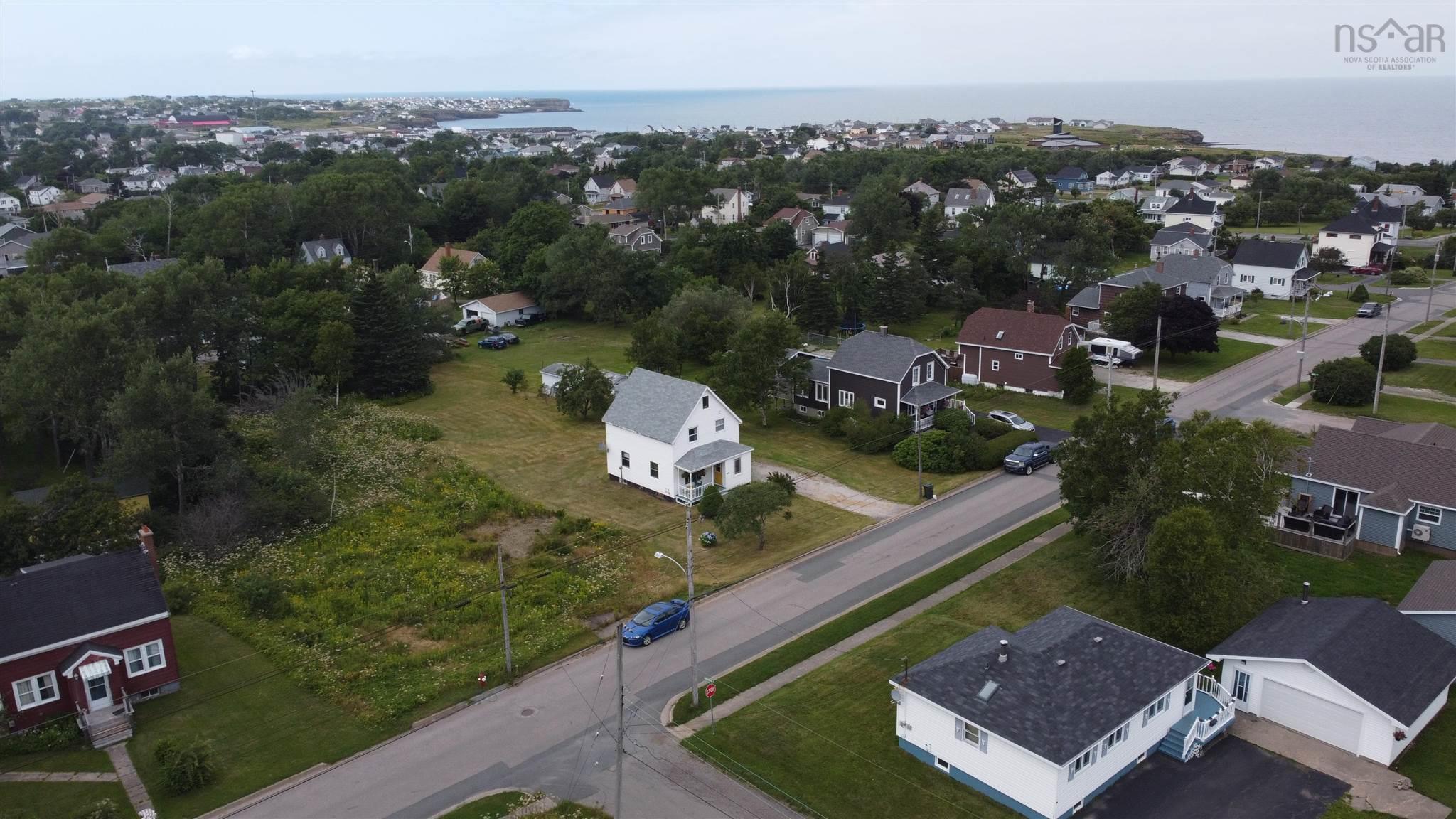 140 Douglas Avenue, Glace Bay, (MLS® 202120623) RE/MAX nova