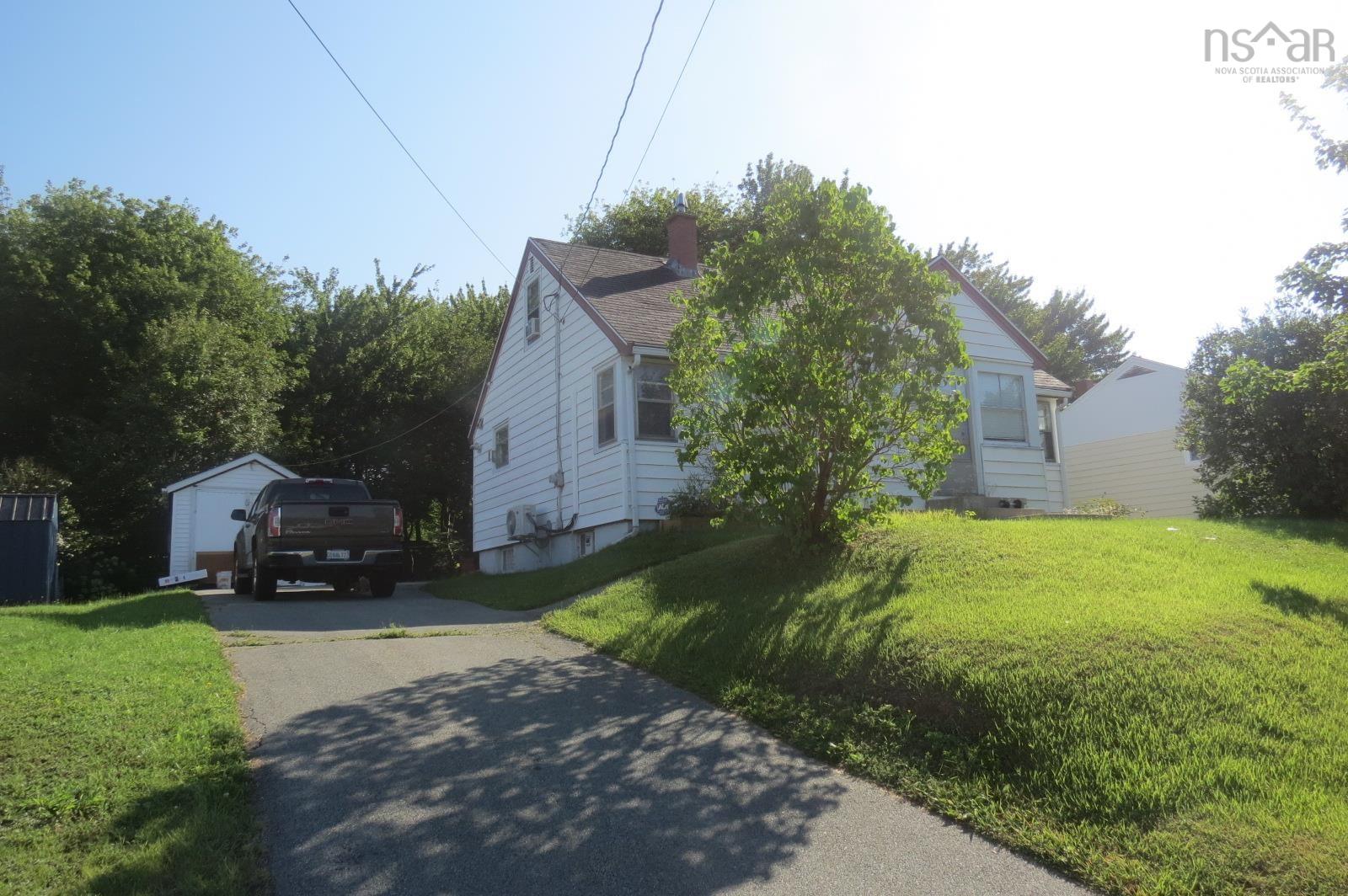 17 Valleyfield Road, Dartmouth, (MLS® 202121991) RE/MAX nova