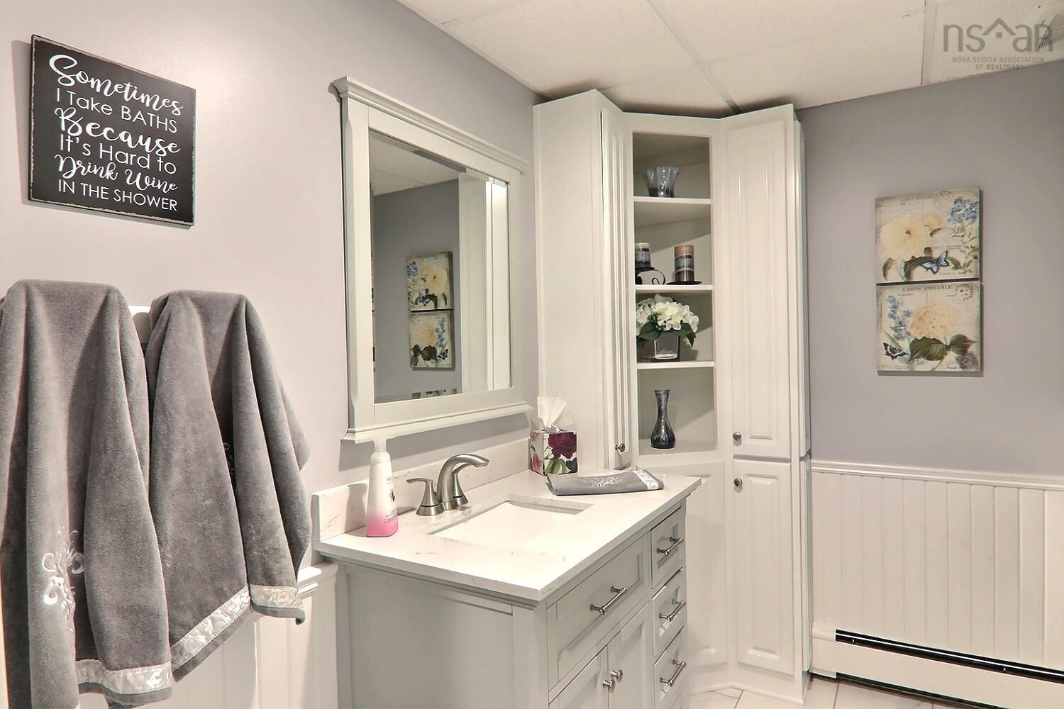 182 MCINTYRE, Glace Bay, (MLS® 202124526) RE/MAX nova