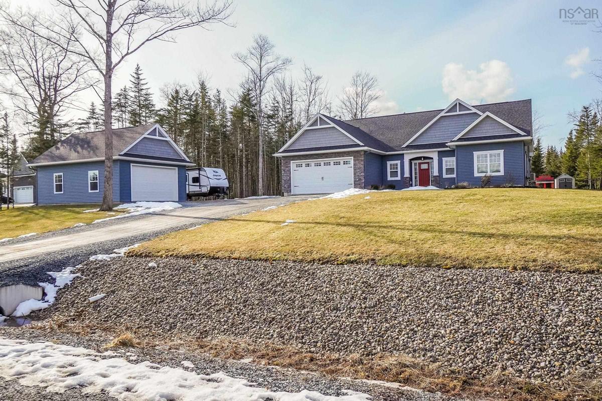 335 Royal Oaks Way, Belnan, (MLS® 202204240) RE/MAX nova