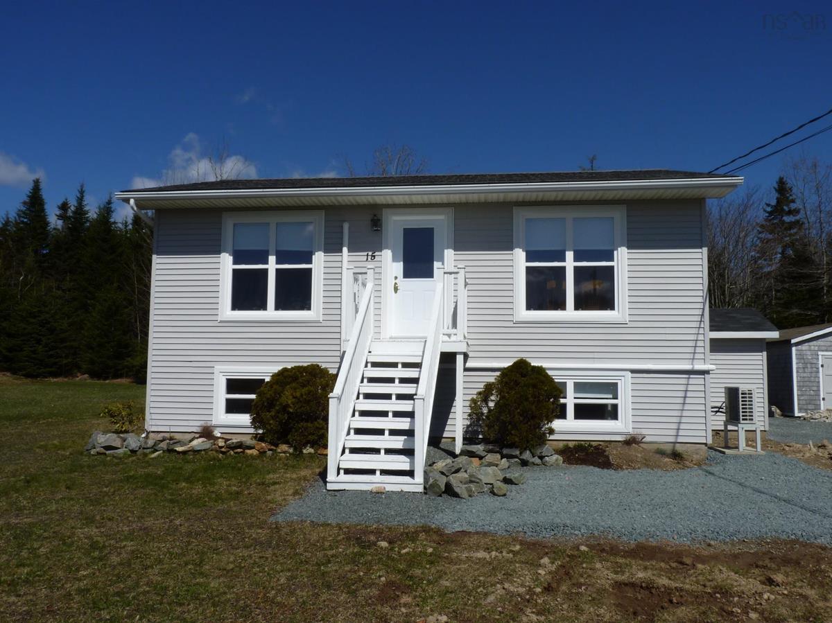 15 O'Connell Drive, Porters Lake, (MLS® 202207000) RE/MAX nova