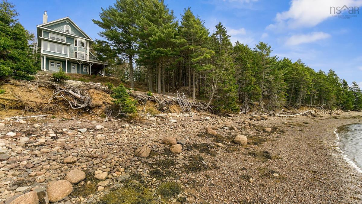 189 South Cove Drive, Corkums Island, (MLS® 202208640) RE/MAX nova