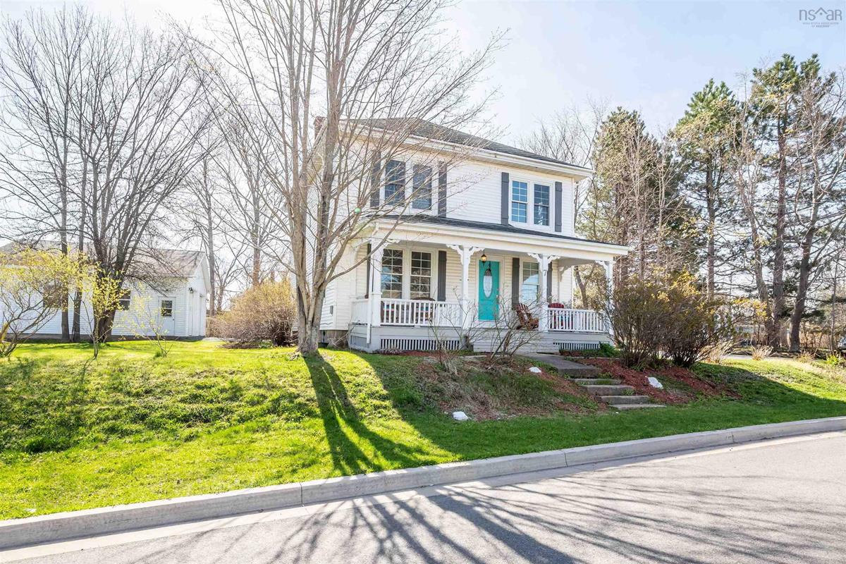 7 Oak Street, Hantsport, (MLS® 202209909) RE/MAX nova
