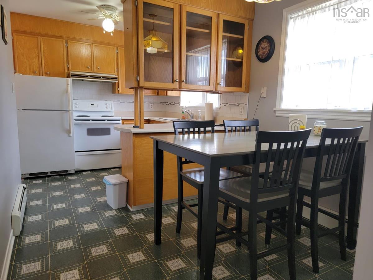 559 Cottage Road, Sydney, (MLS® 202210305) RE/MAX nova