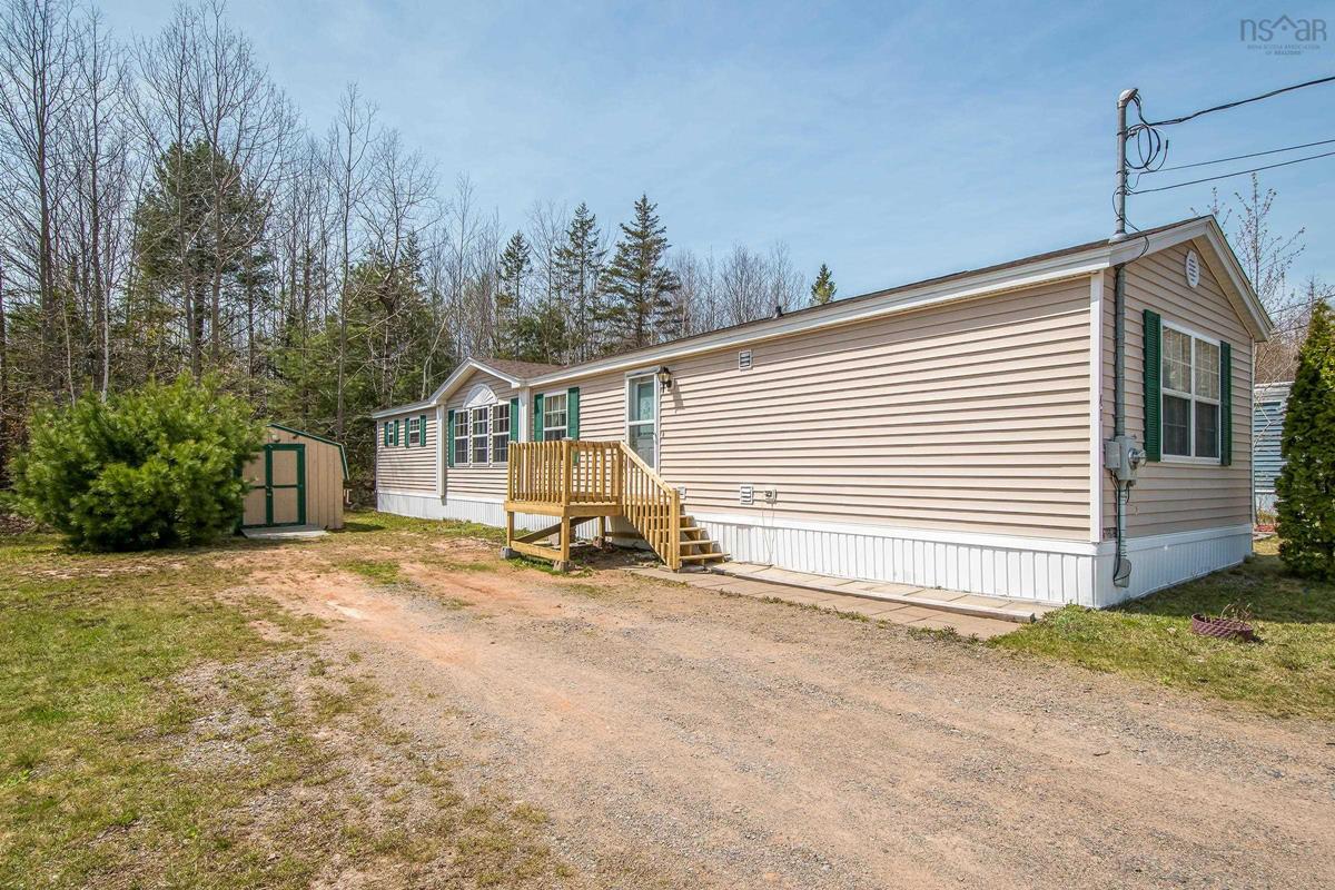 41 Beattie Drive, Windermere, (MLS® 202210919) RE/MAX nova