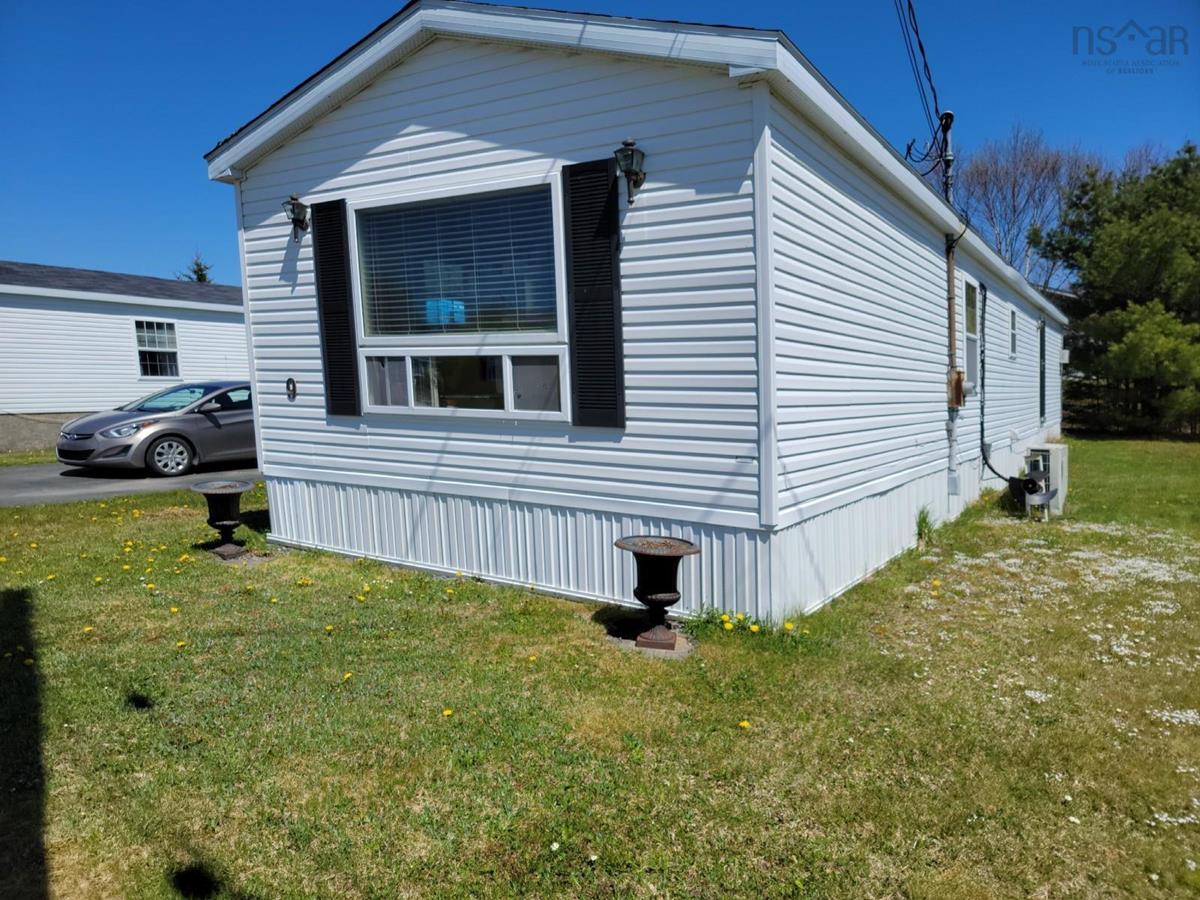 9 Fourth Street, Howie Centre, (MLS® 202211466) RE/MAX nova