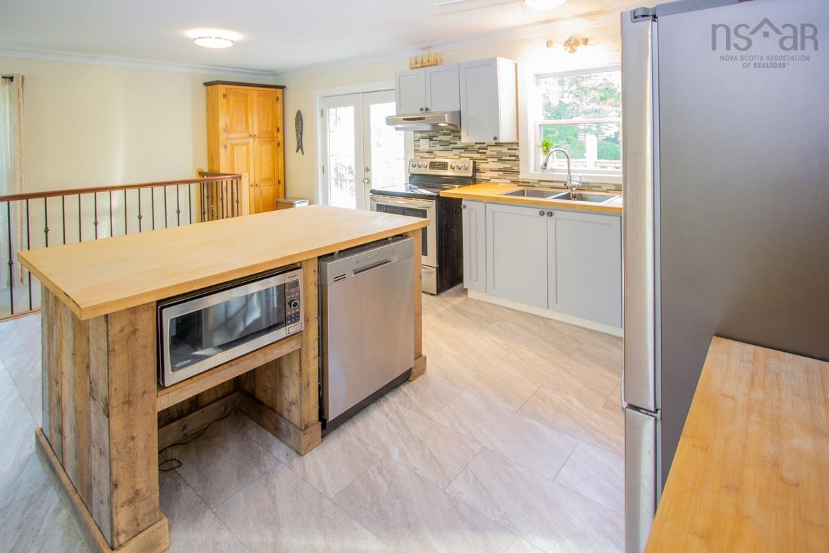 15 Kuryluk Court Beaver Bank MLS 202211620 RE MAX Nova 15 Kuryluk Court Beaver Bank MLS 202211620 RE MAX Nova