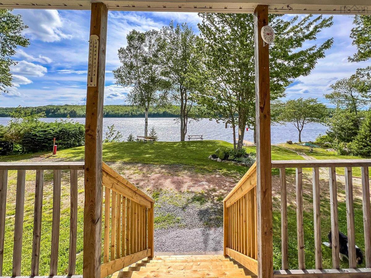 383 Lakecrest Drive, Armstrong Lake, (MLS® 202215628) RE/MAX nova