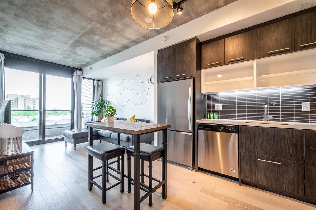 708 1048 Wellington Street, Halifax, (MLS® 202216190) RE/MAX nova