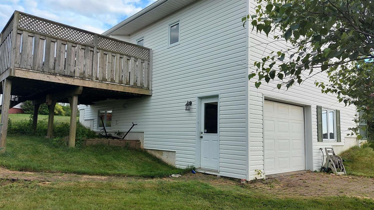 74 Russell Lake Drive, Dartmouth, (MLS® 202216562) RE/MAX nova