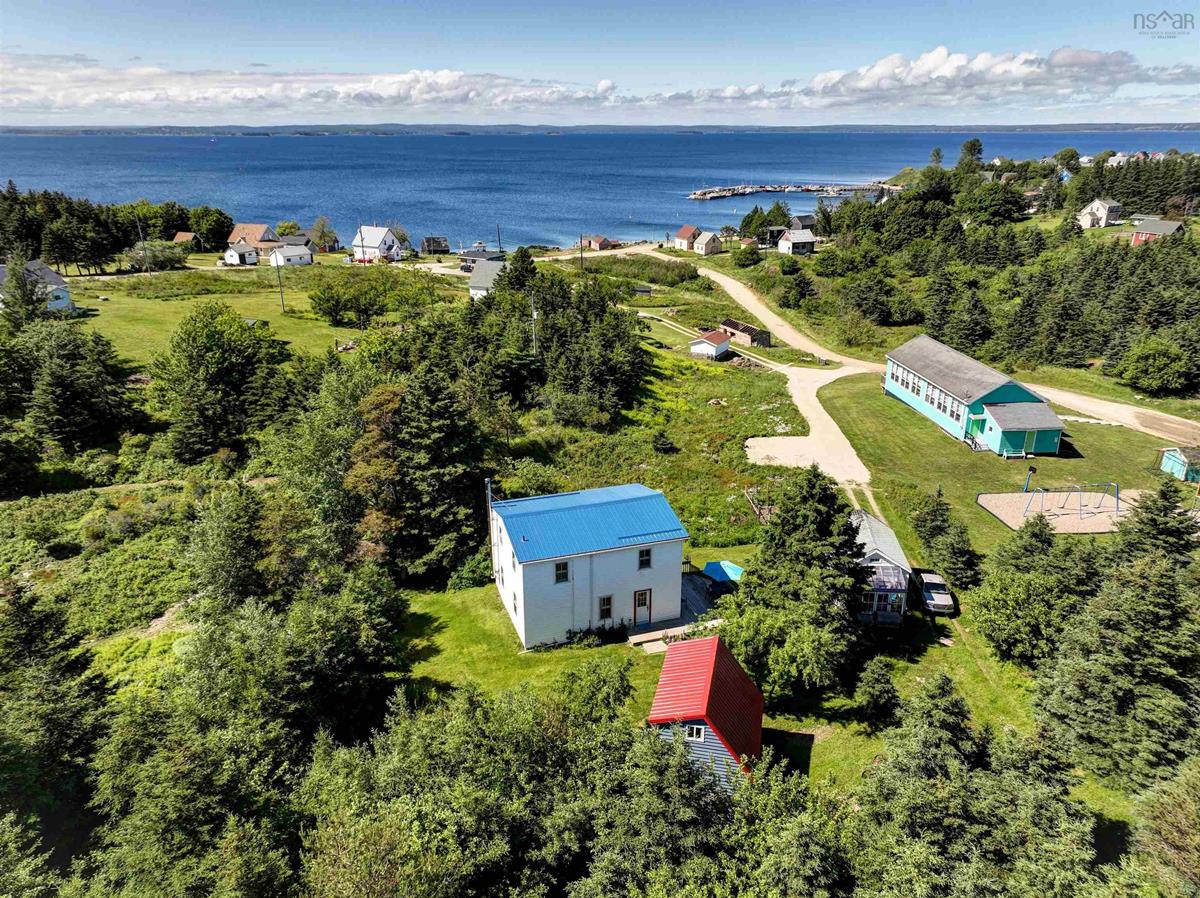 20 Heisler Lane, Big Tancook Island, (MLS® 202216733) RE/MAX nova