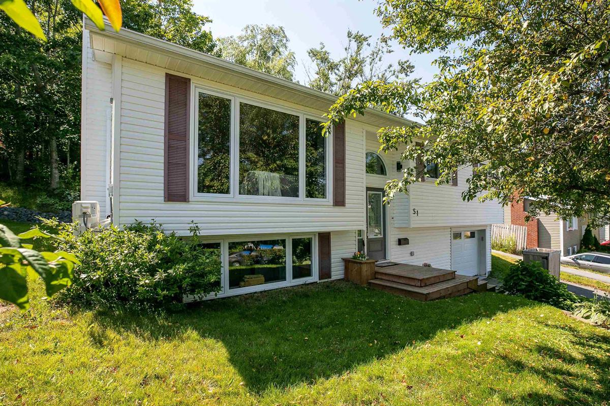 51 Tamarack Circle, Lower Sackville, (MLS® 202217169) RE/MAX nova