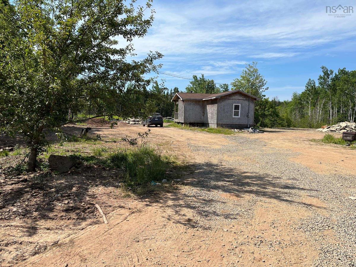 1440 West Side Middle River Road, Middle River, (MLS® 202217364) RE/MAX nova