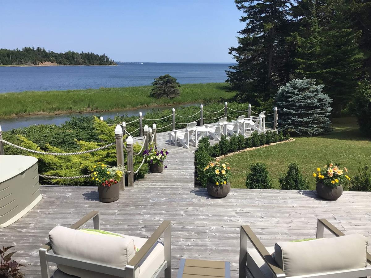 121 Corkums Island Road, Corkums Island, (MLS® 202217664) RE/MAX nova