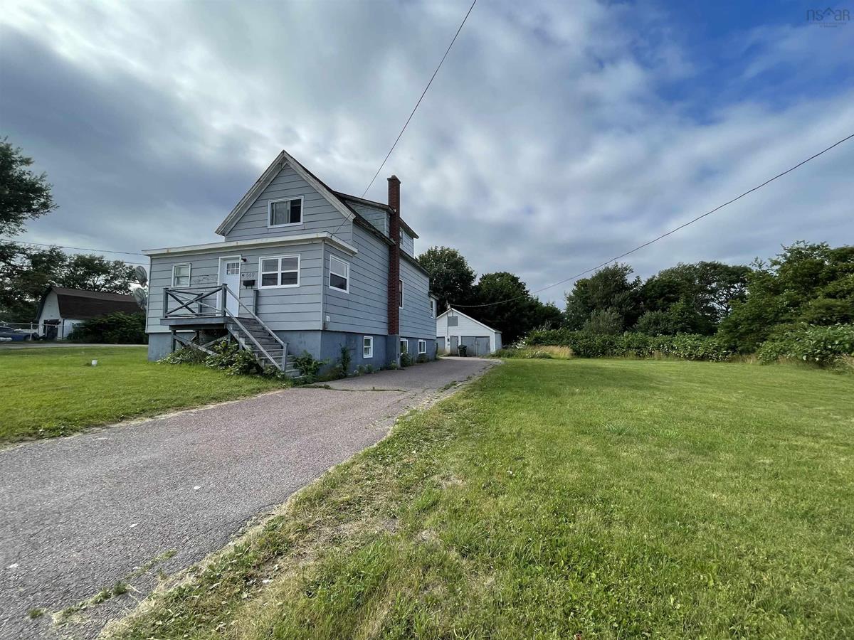 660/664 Main Street, Glace Bay, (MLS® 202217802) RE/MAX nova