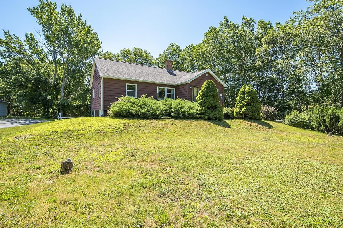 2279 Rocky Lake Drive, Waverley, (MLS® 202217823) RE/MAX nova