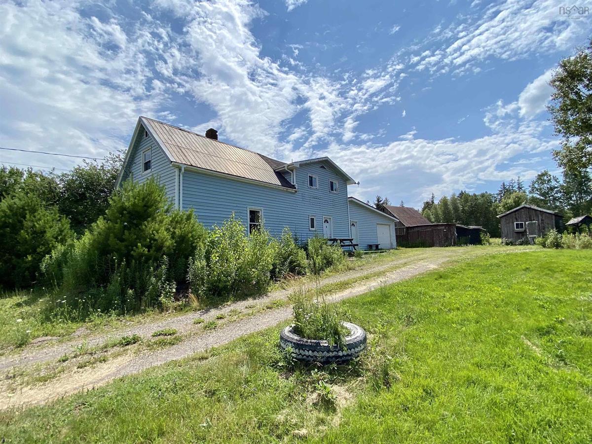 111 Minto Road, Black River, (MLS® 202218014) RE/MAX nova