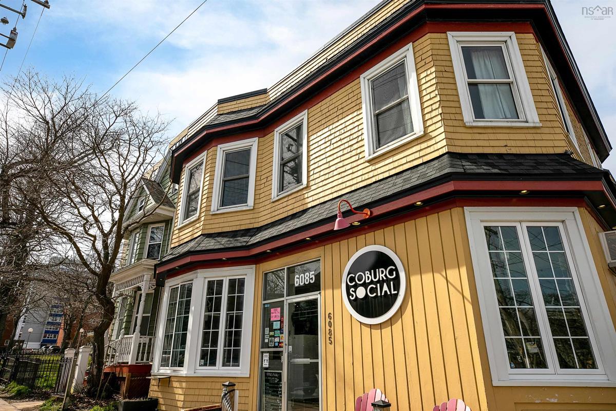 6085 Coburg Road, Halifax, (MLS® 202218779) RE/MAX nova