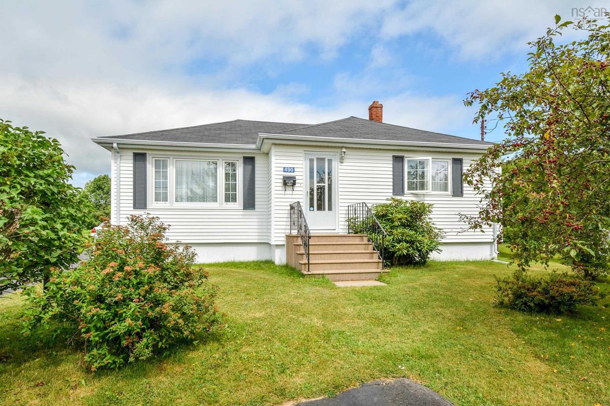 490 Seaview Drive, North Sydney, (MLS® 202219047) RE/MAX nova