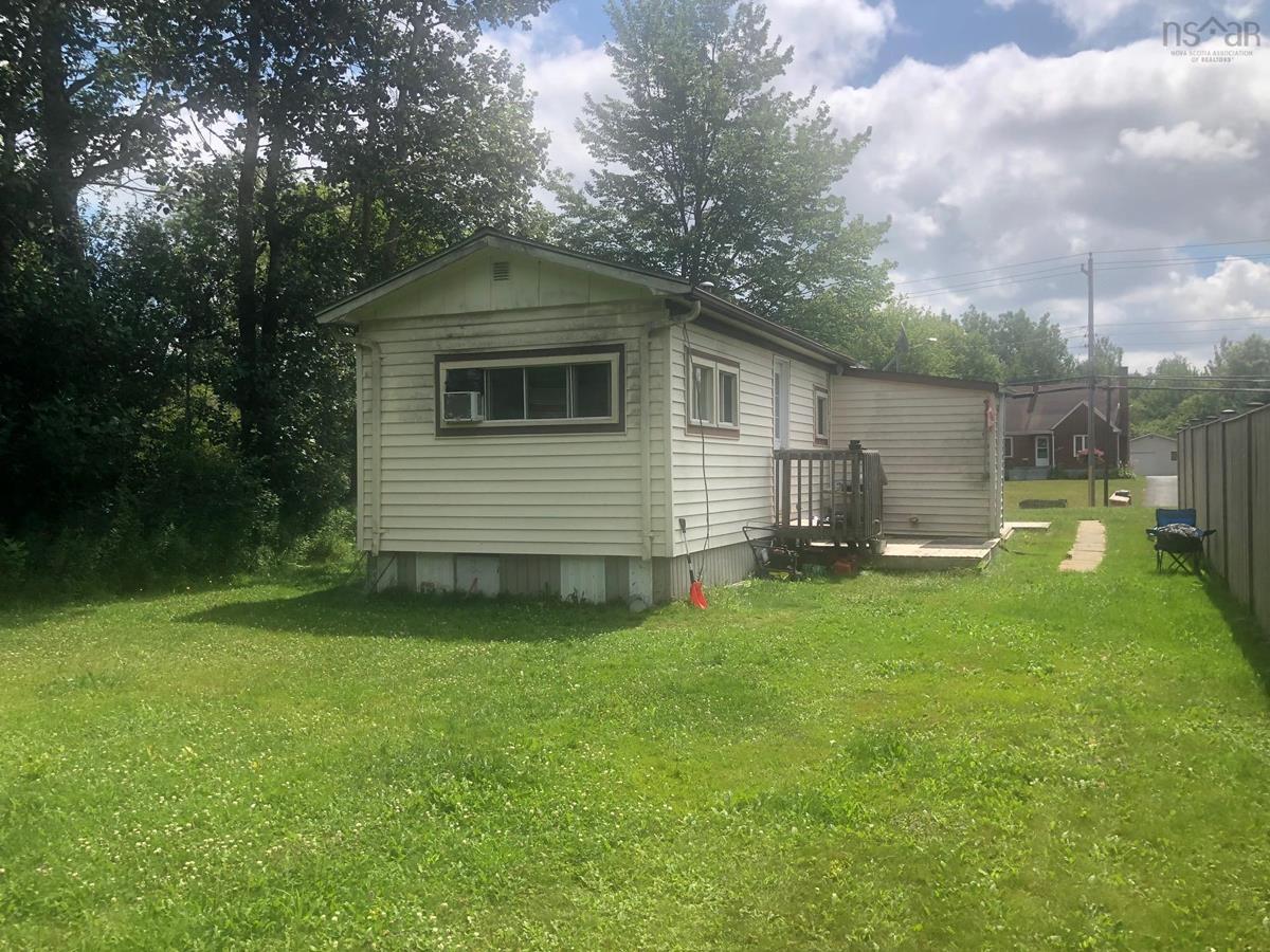 1126 Highway 2, Lantz, (MLS® 202219051) RE/MAX nova