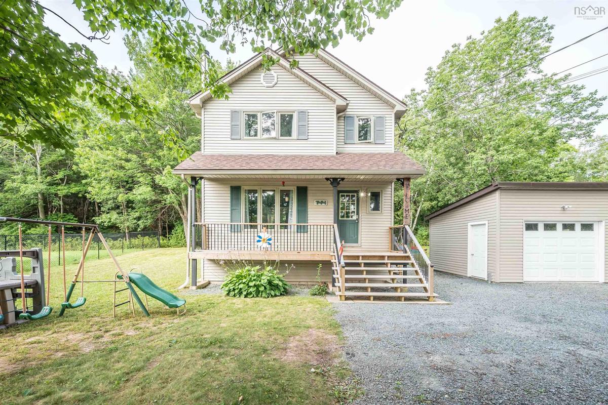 144 Trinity Lane, Beaver Bank, (MLS® 202219896) RE/MAX nova