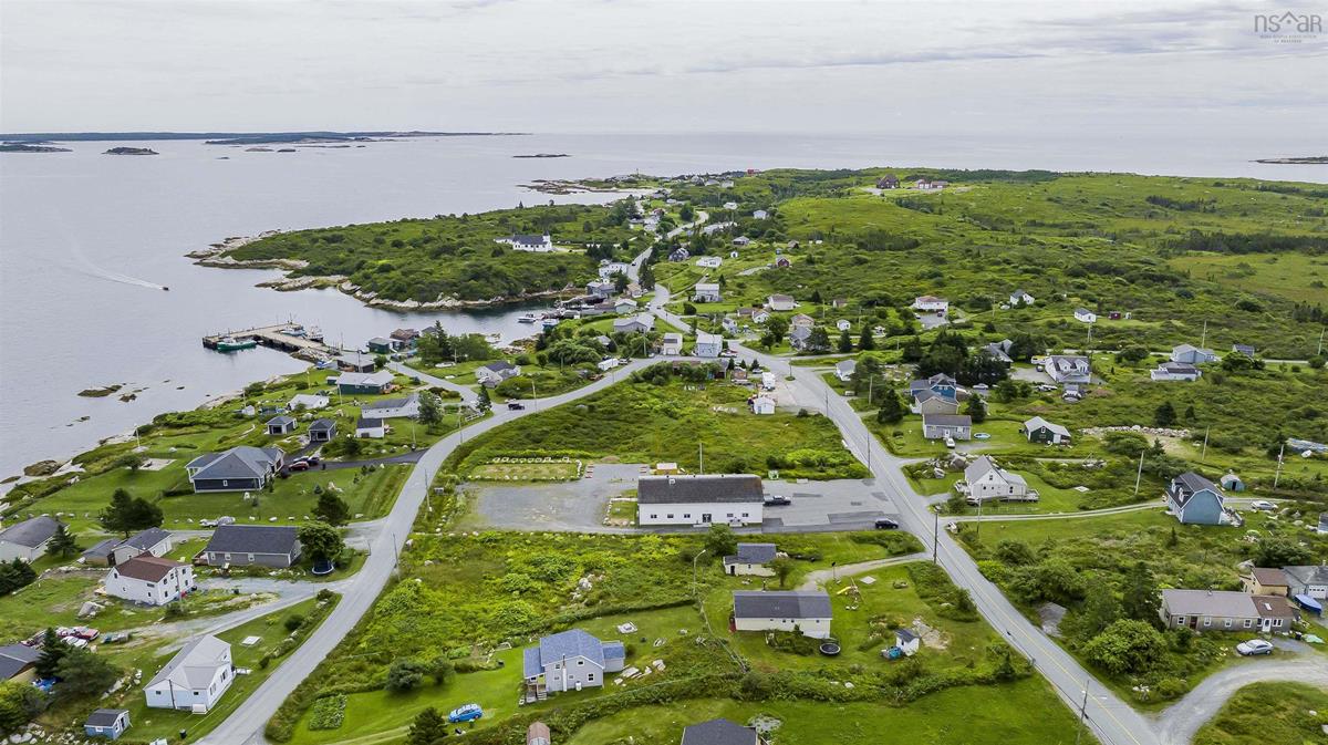 72 Sandy Cove Road, Terence Bay, (MLS® 202220001) RE/MAX nova