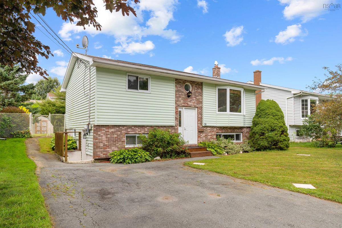 30 Roslyn Drive, Dartmouth, (MLS® 202220170) RE/MAX nova