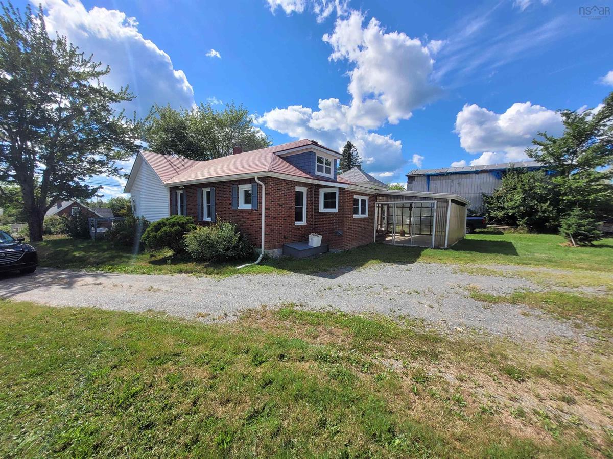 105 Highway 277, Lantz, (MLS® 202220267) RE/MAX nova