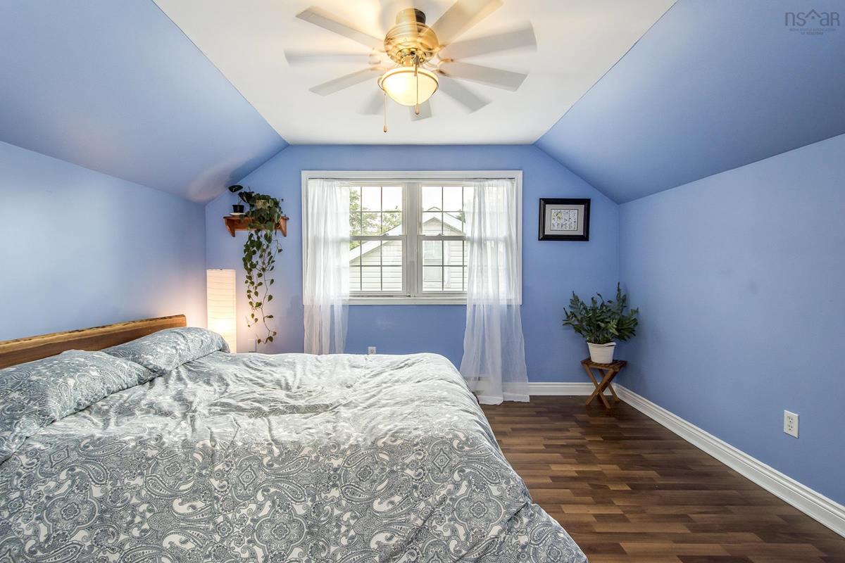 37 Russell Street, Dartmouth, (MLS® 202220453) RE/MAX nova