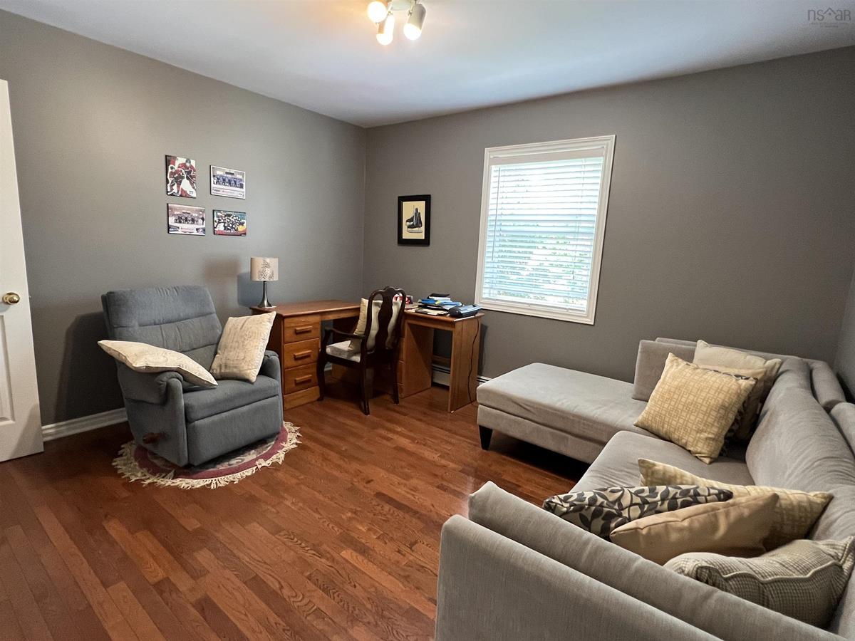 19 Pineview Crescent, Stellarton, (MLS® 202220697) RE/MAX nova